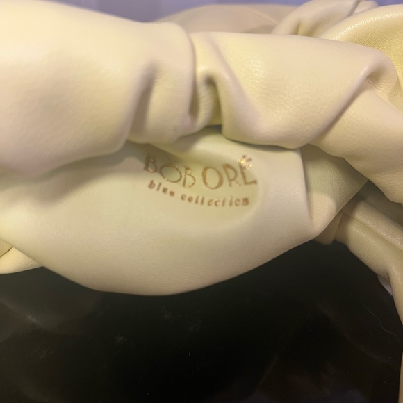 BOBORE - Picture 3 of 6